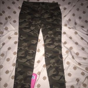 Camo jeans